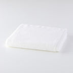 Fuwafuwa Color bath towel in White