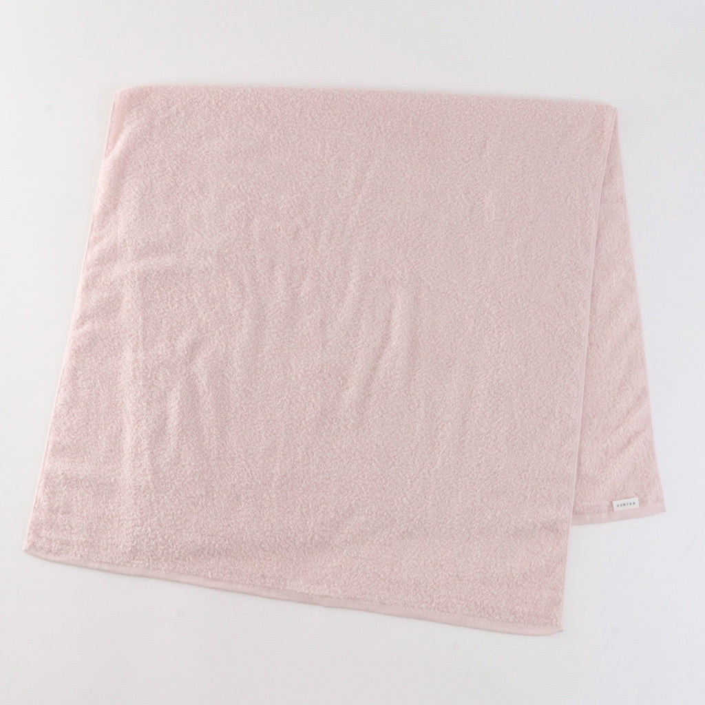 Oboro Towel Japanese Traditional Colours bath towel in Sakura (Pale Pink)