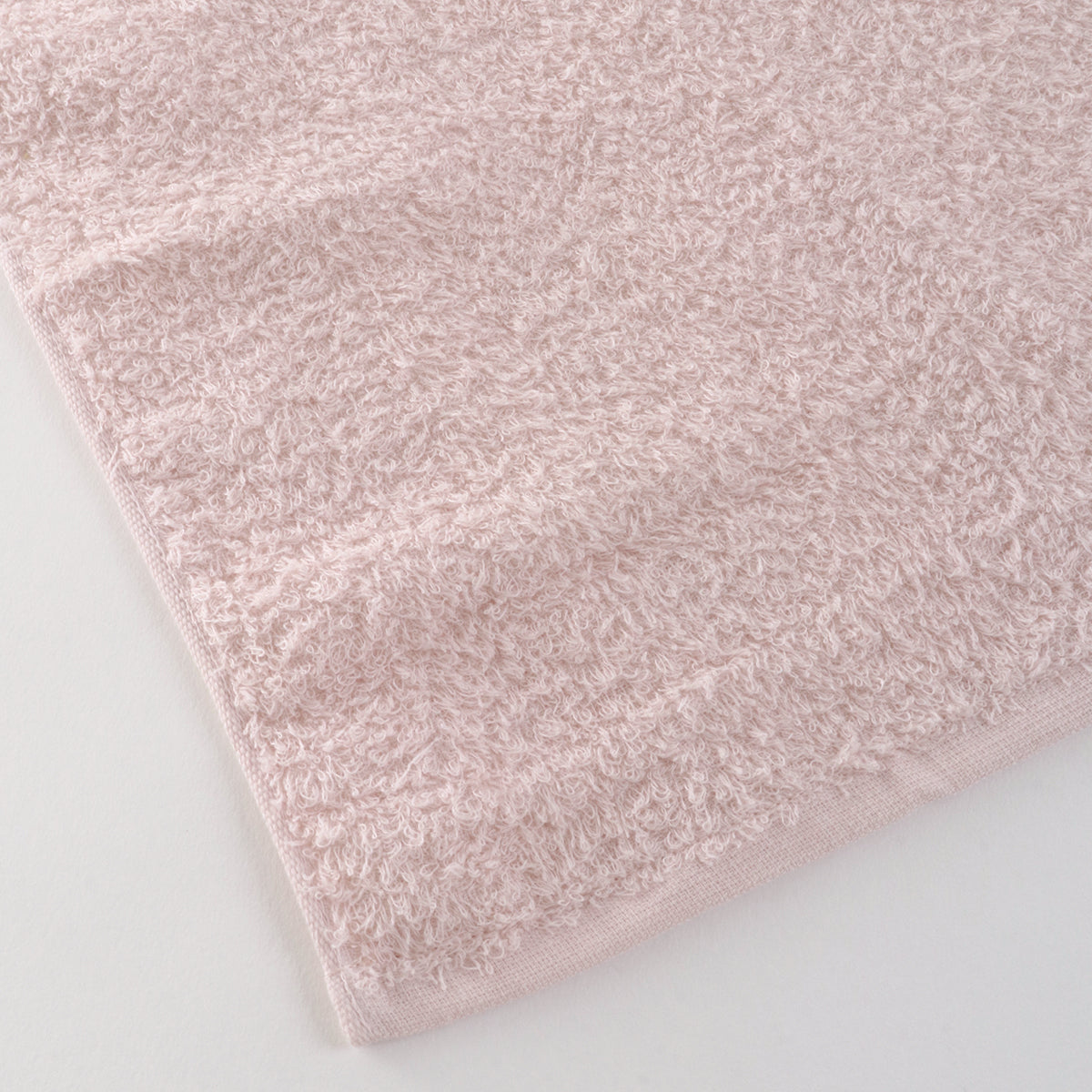 Oboro Towel Japanese Traditional Colours bath towel in Sakura (Pale Pink)