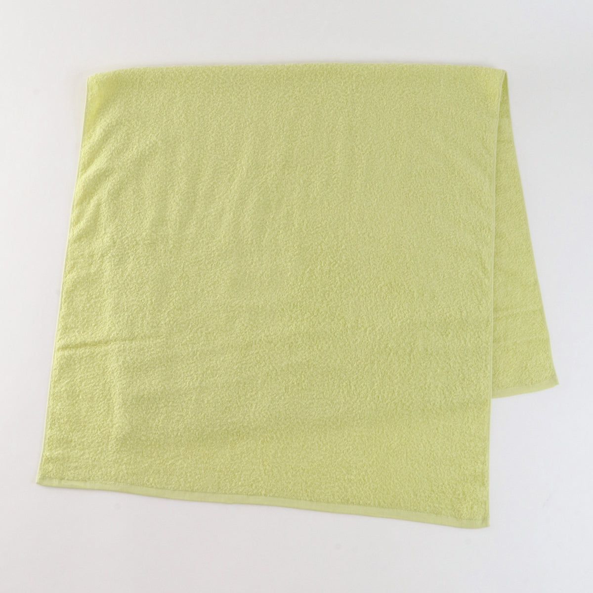 Oboro Towel Japanese Traditional Colours bath towel in Wakakusa (Young Grass)