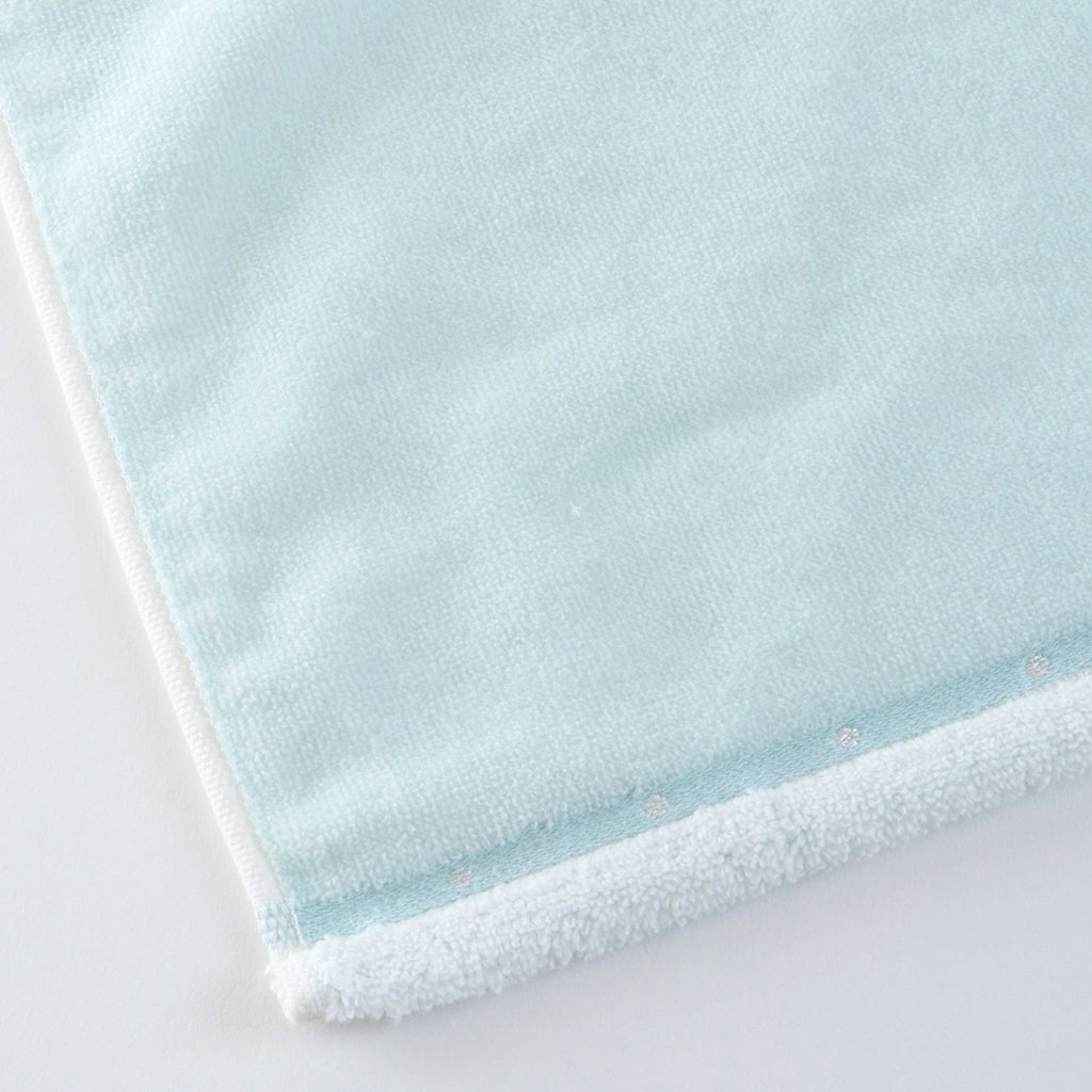 Fuwafuwa Bunny bath towel in Light Blue