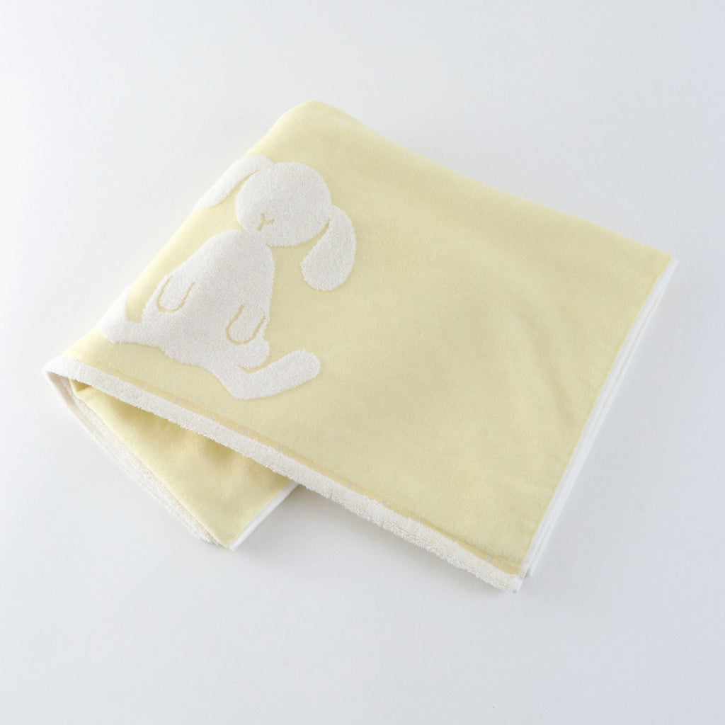 Fuwafuwa Bunny bath towel in Light Yellow