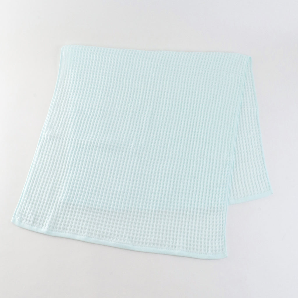 Air Waffle bath towel in Blue