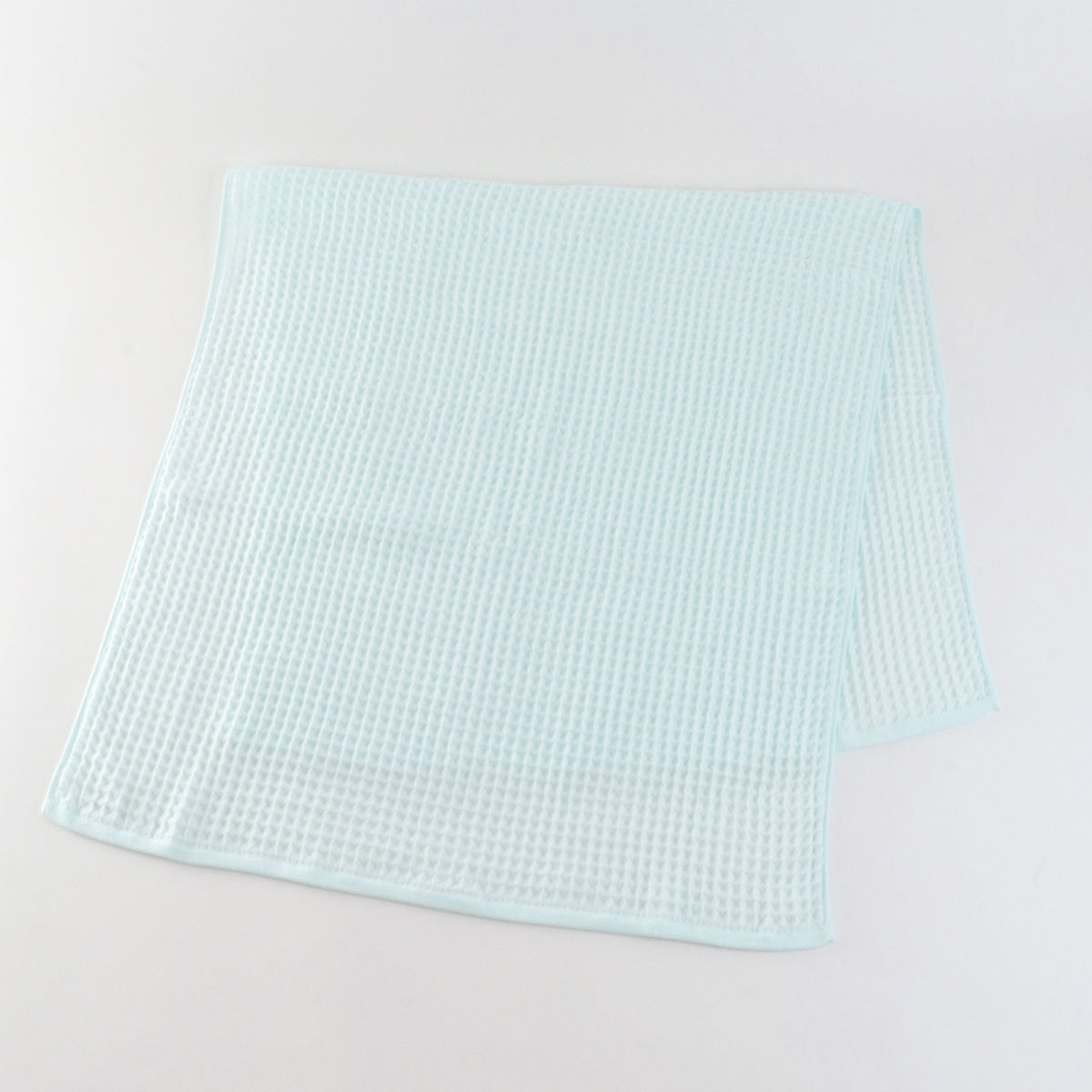 Air Waffle bath towel in Blue
