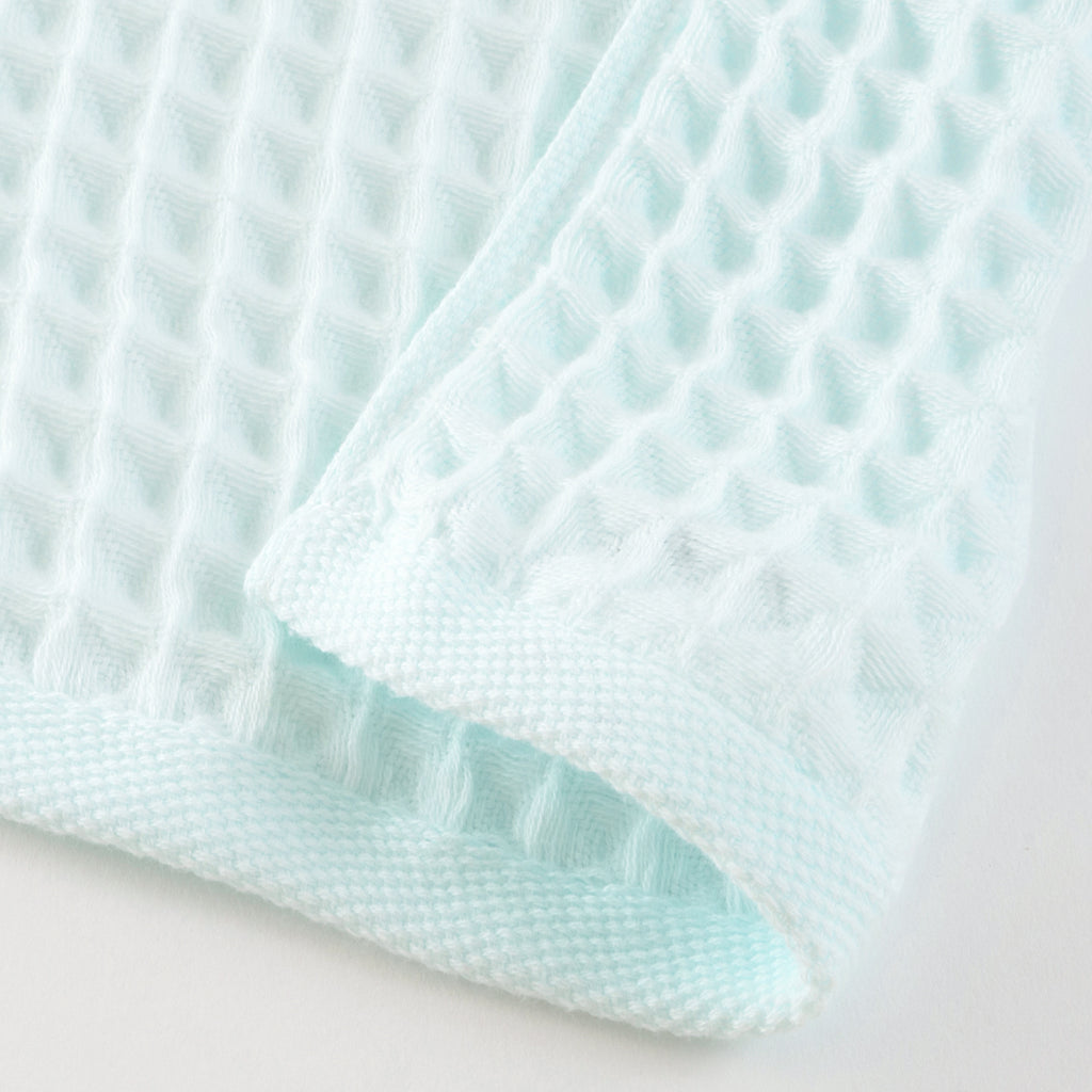 Air Waffle bath towel in Blue