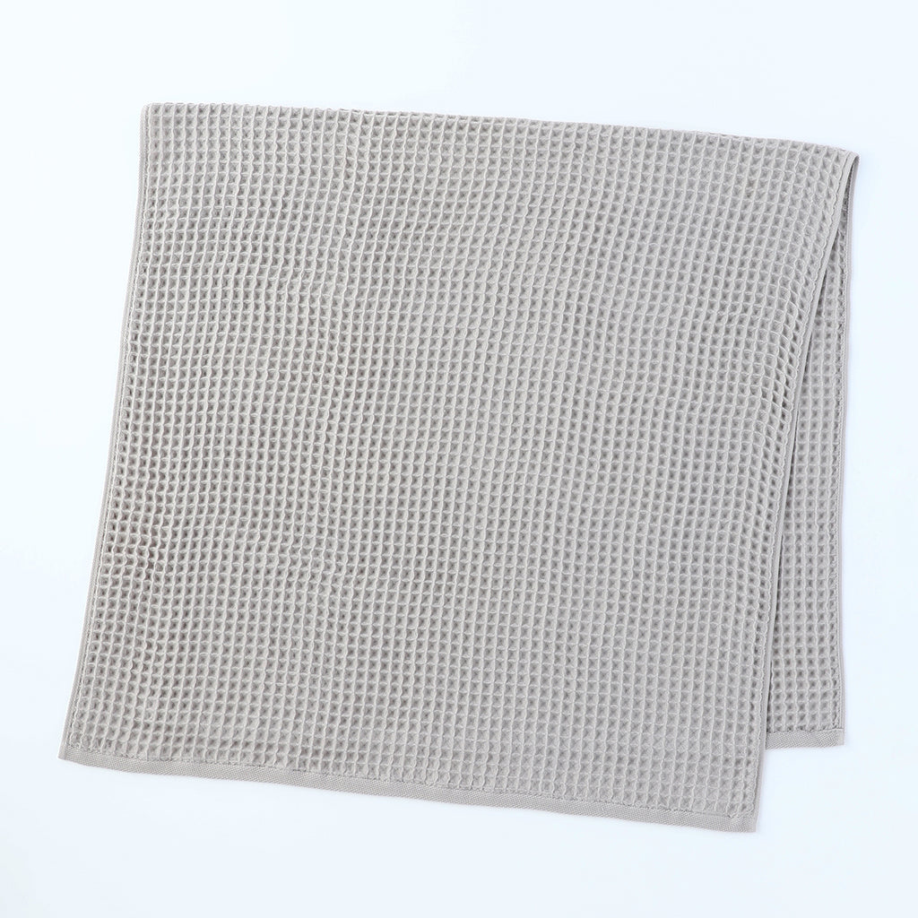 Air Waffle bath towel in Grey
