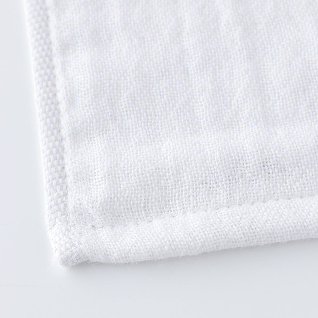Marshmallow Puff Gauze bath towel in White