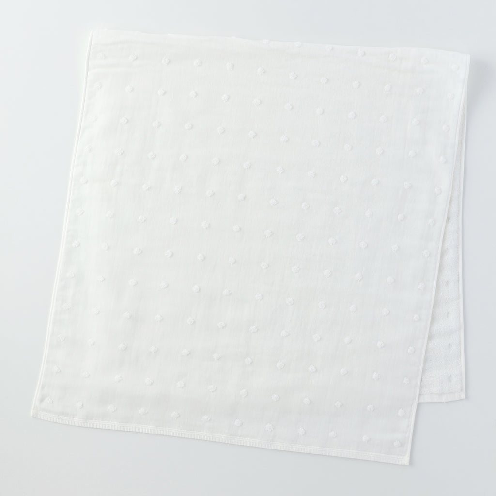 Fuwafuwa Gauze Dot bath towel in White