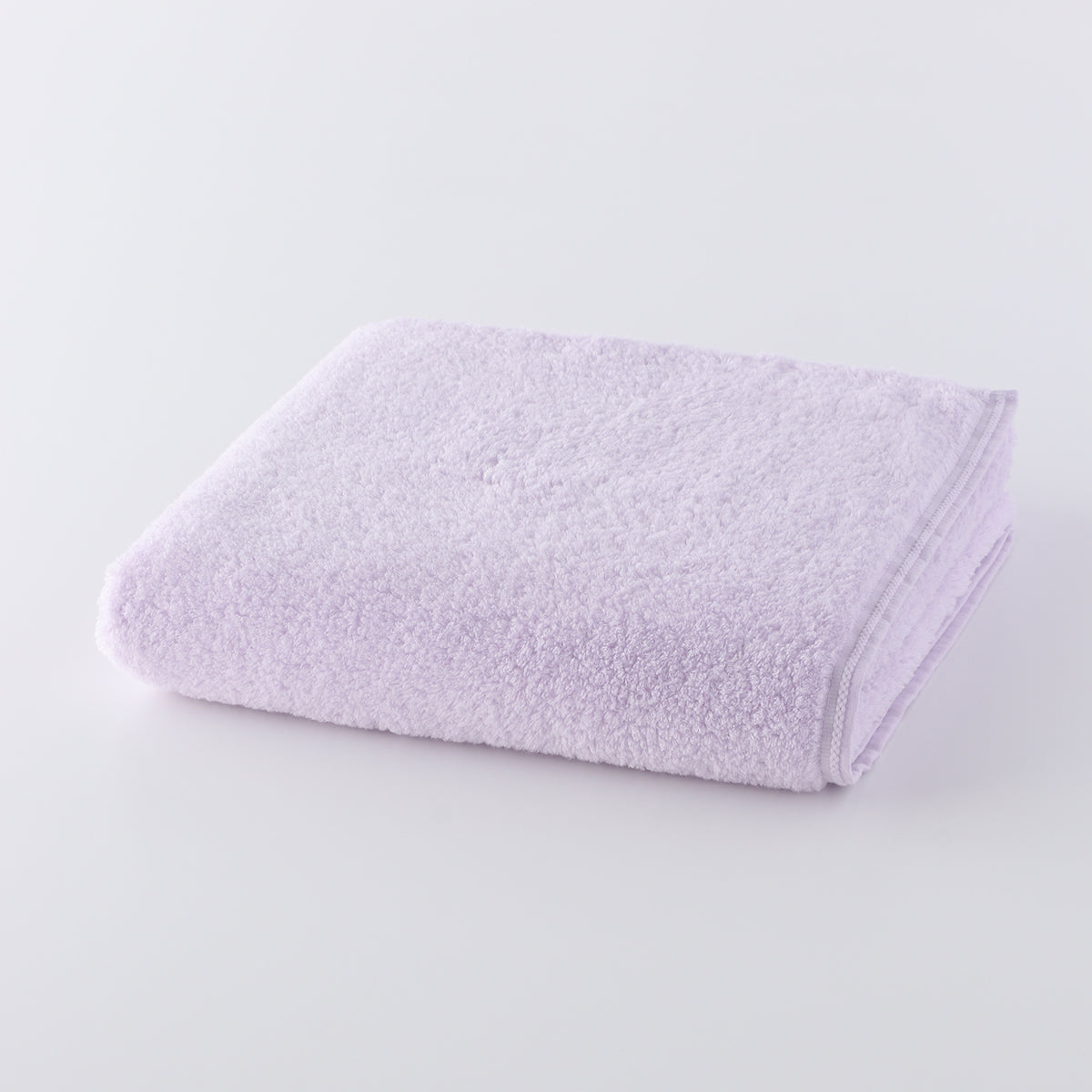 Super Marshmallow bath towel in Violet