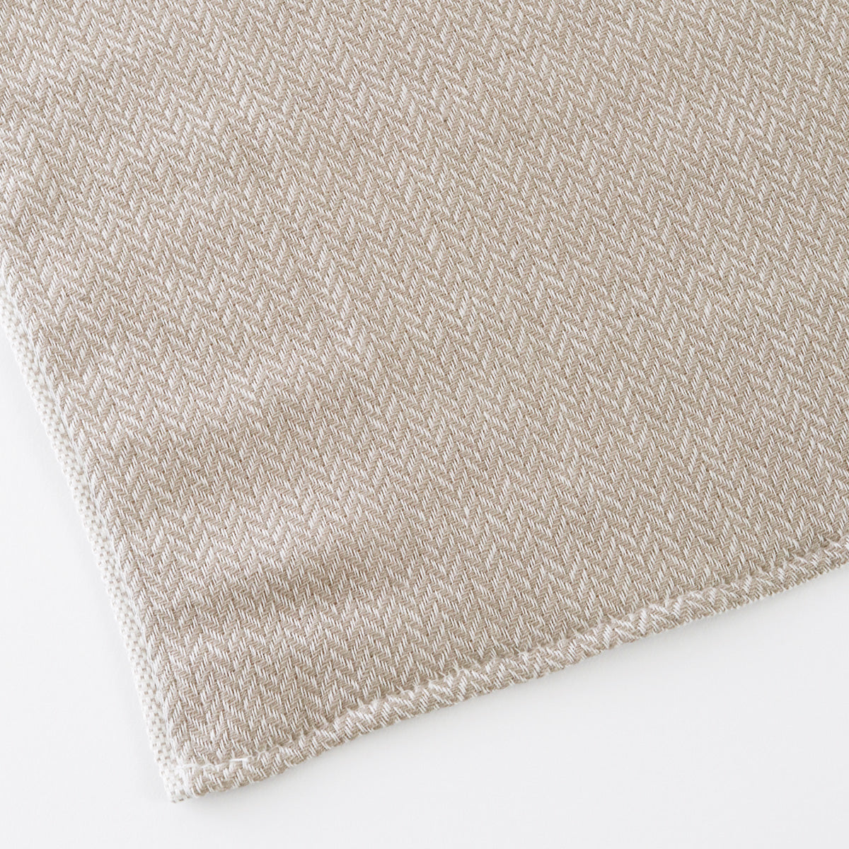 Coffee-dyed Organic Gauze bath towel in Brown