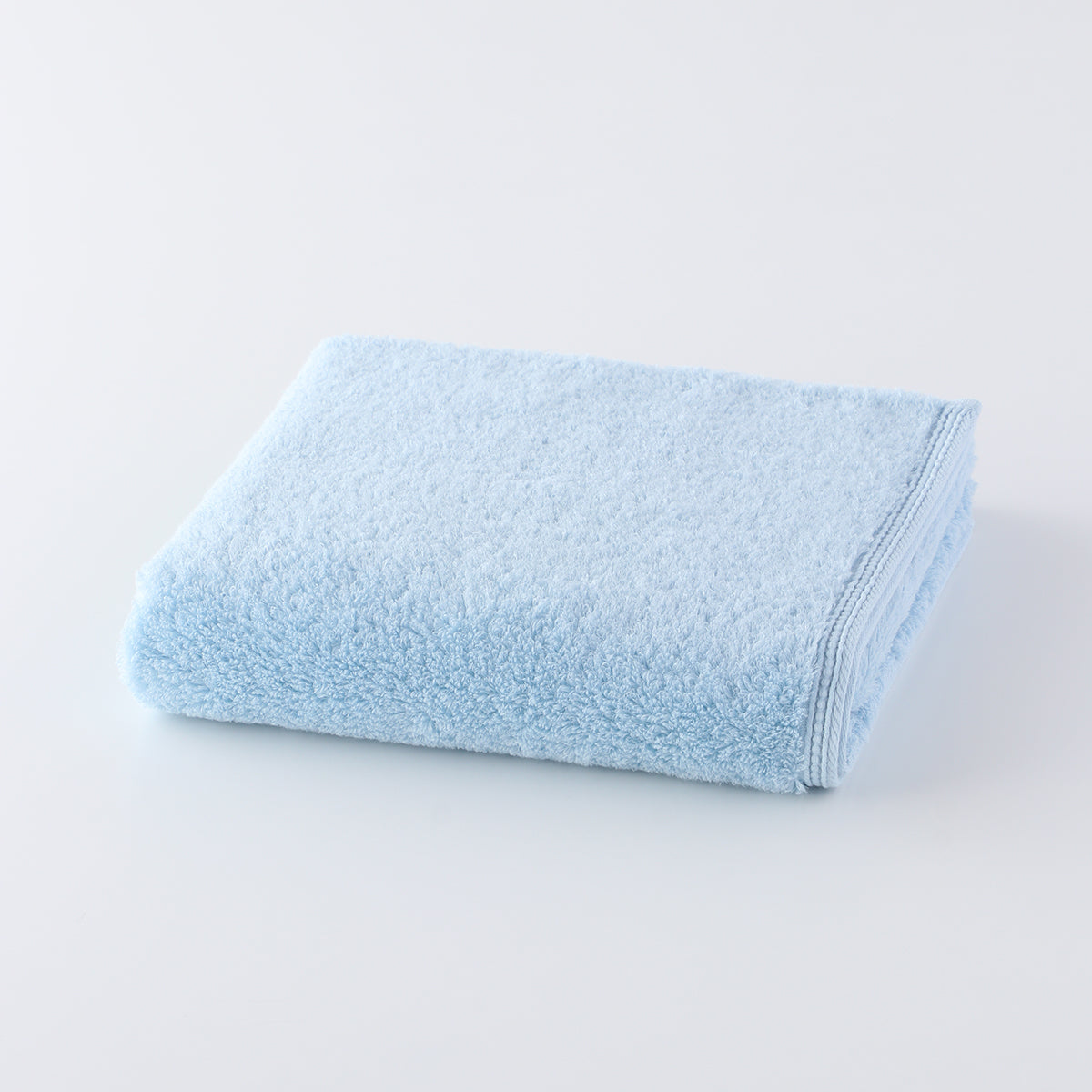Shiawase Towel small bath towel in Sky