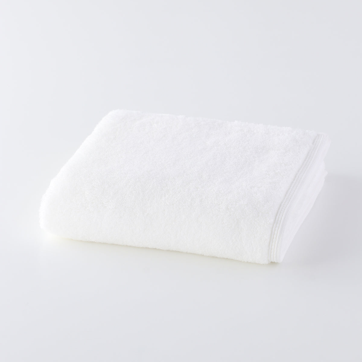 Shiawase Towel small bath towel in Pearl