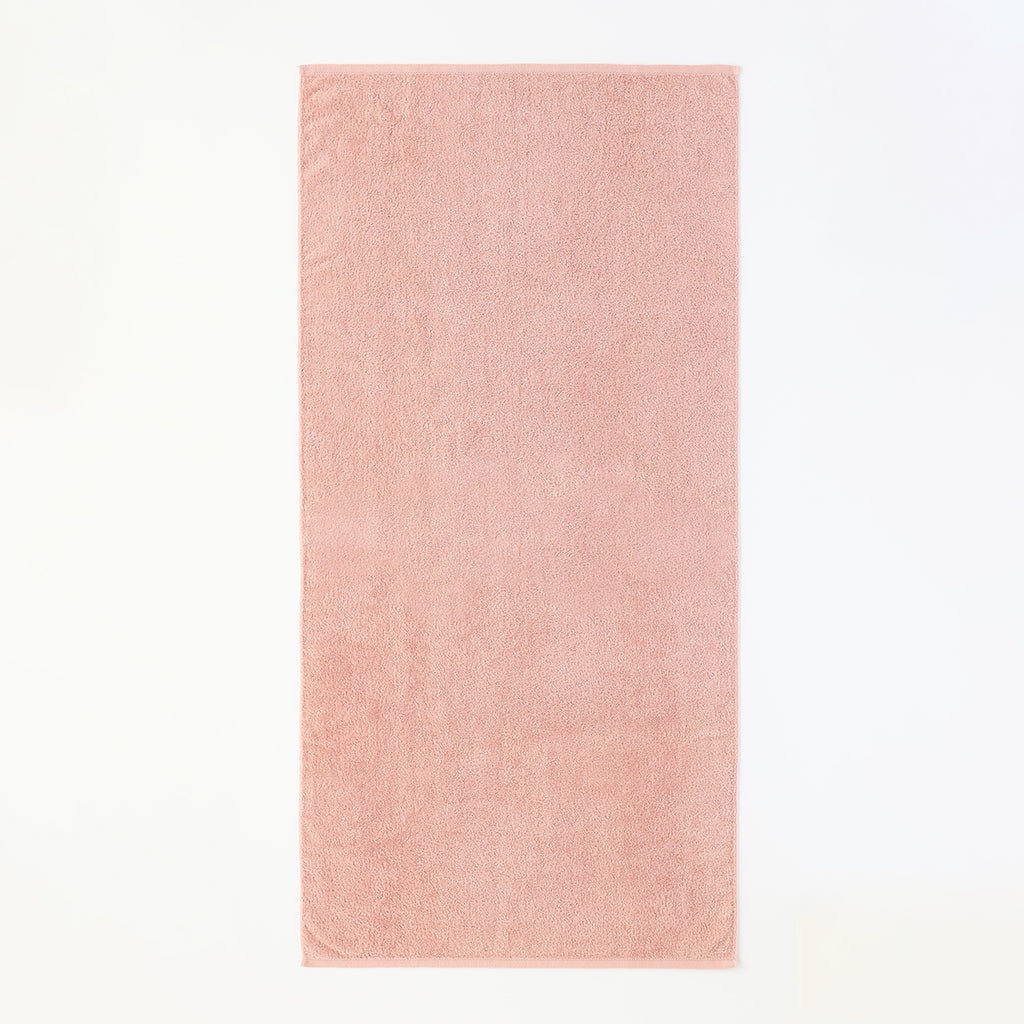 Plant-dyed Organic Pile bath towel in Pink