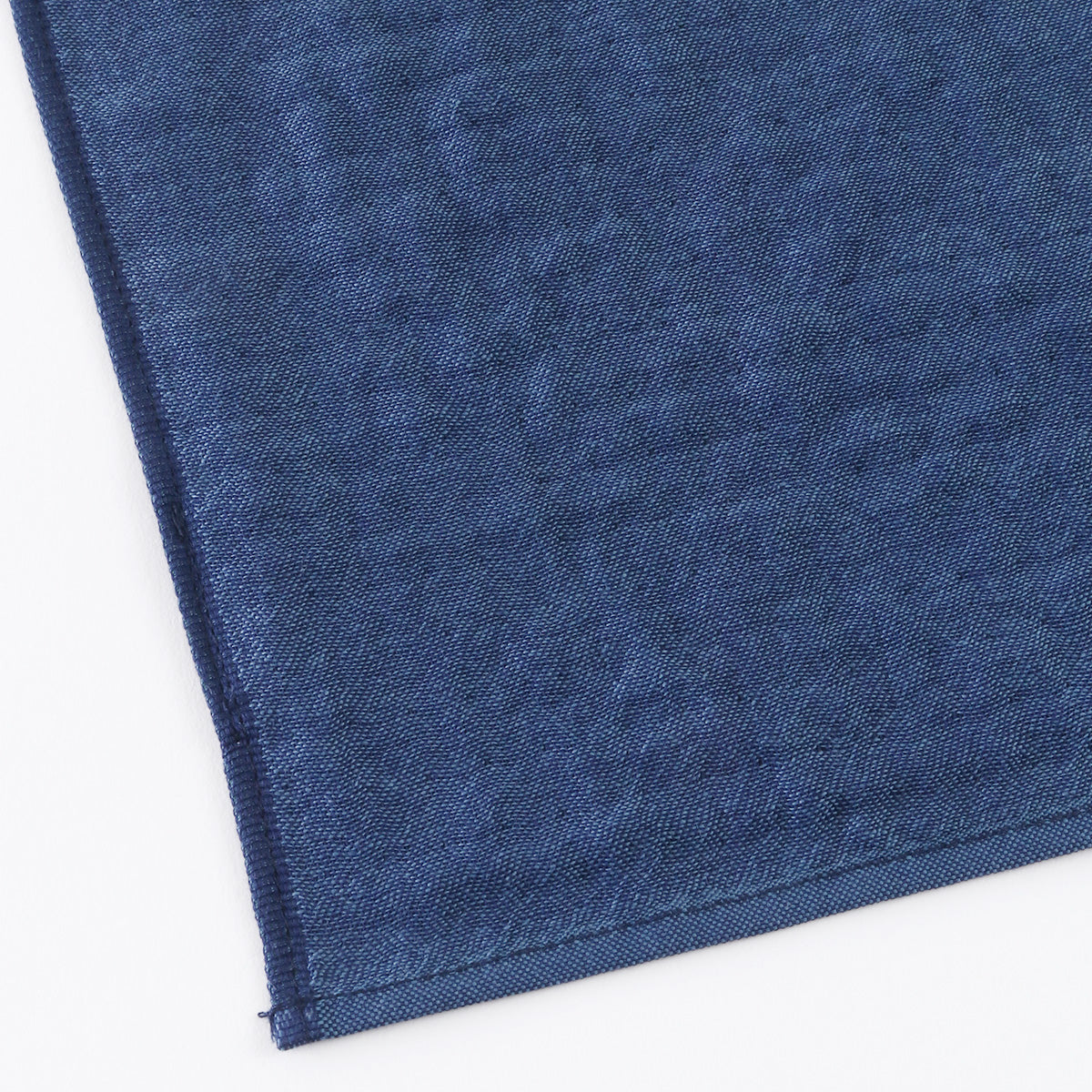 Marshmallow Gauze muffler in Dark Blue