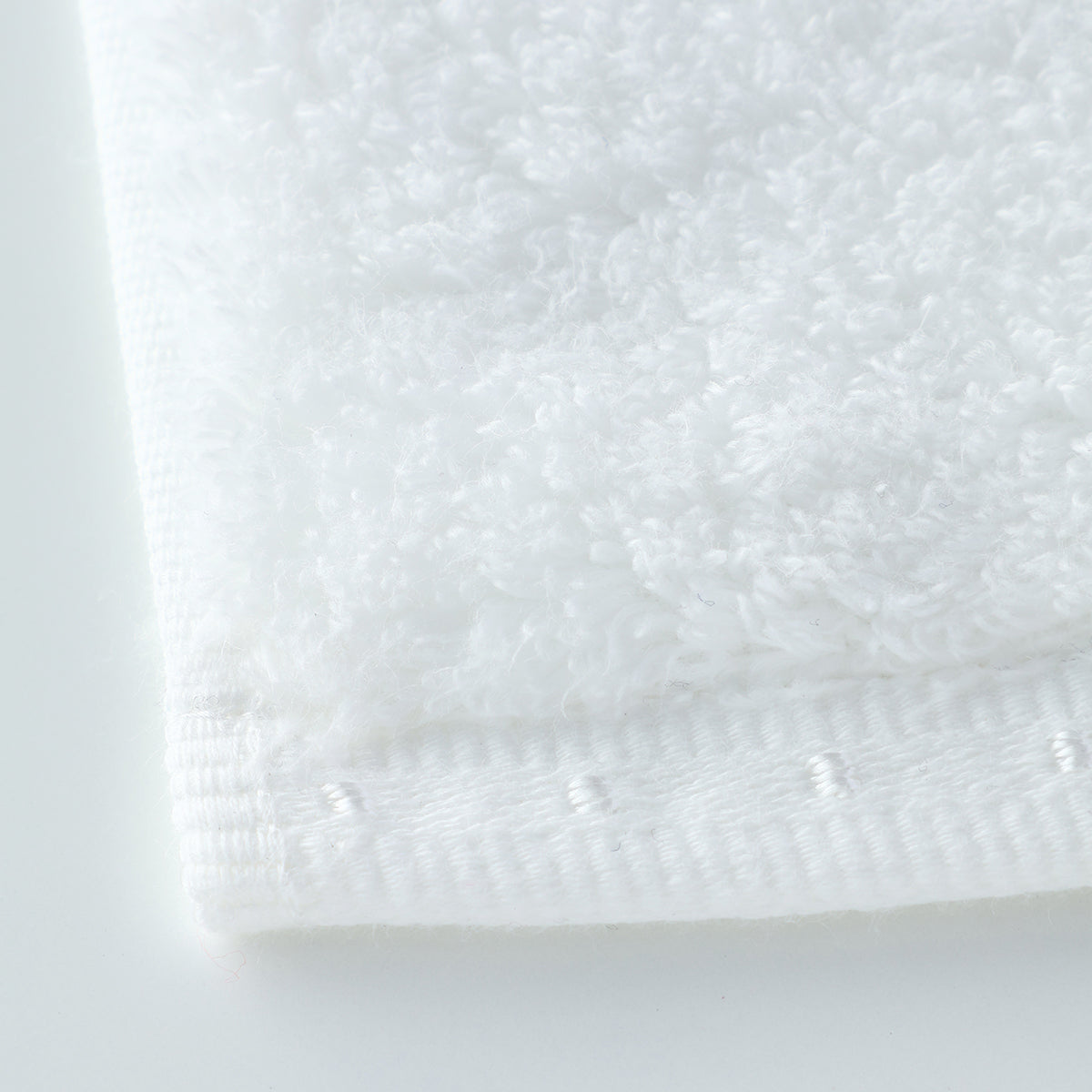 Sea Island Cotton Excellence bath towel in White