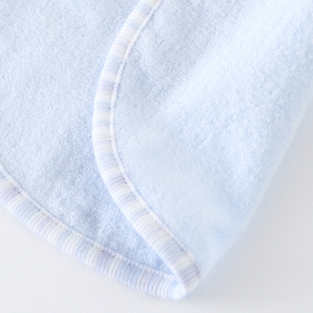 Airy Touch fluffy baby bib in Blue