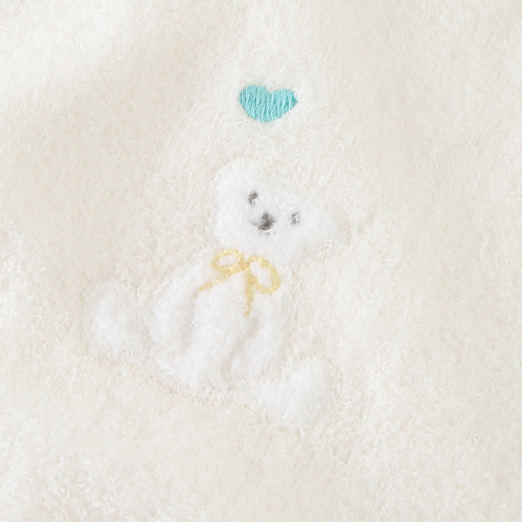 Airy Touch fluffy baby bib in Ivory