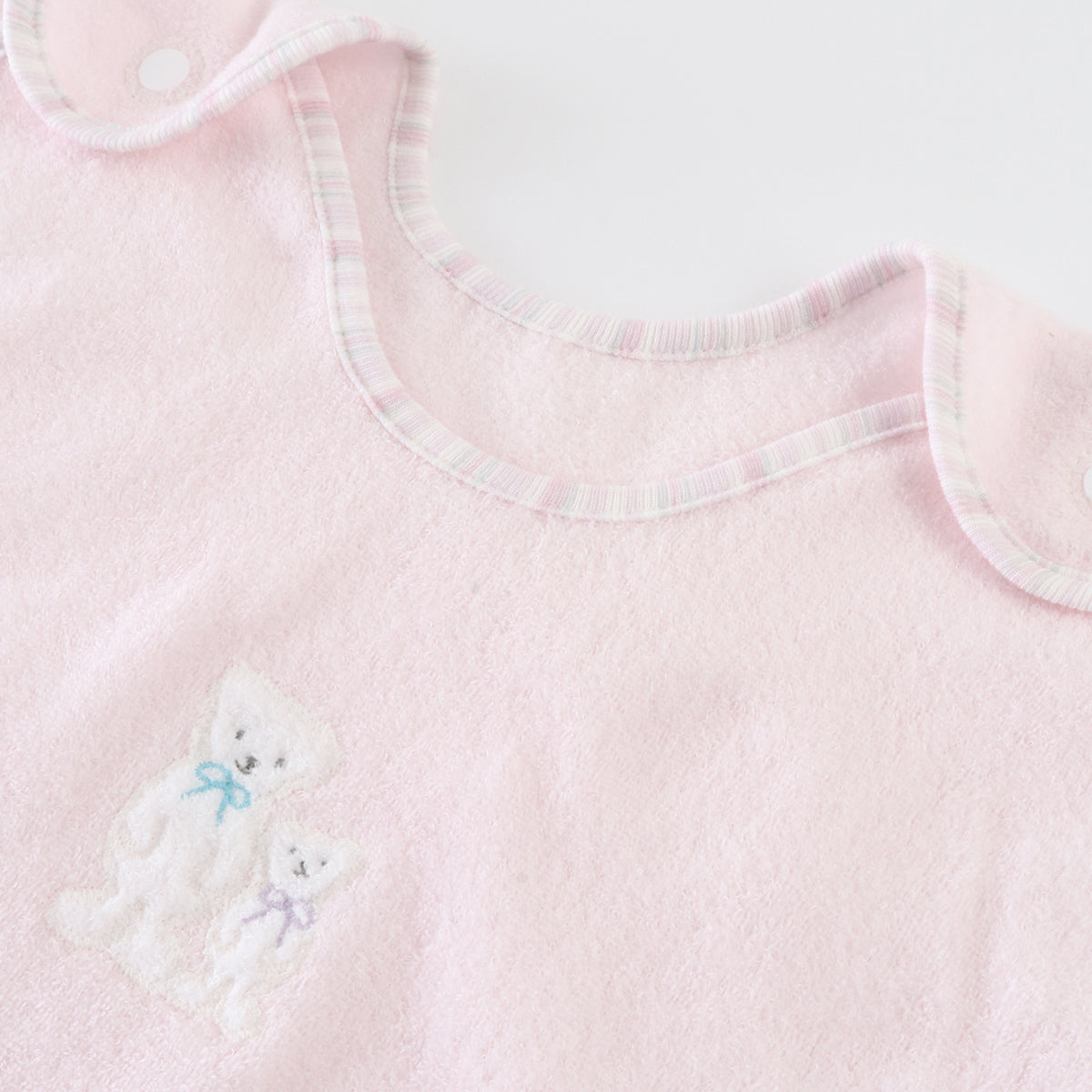 Airy Touch fluffy baby sleeper in Pink