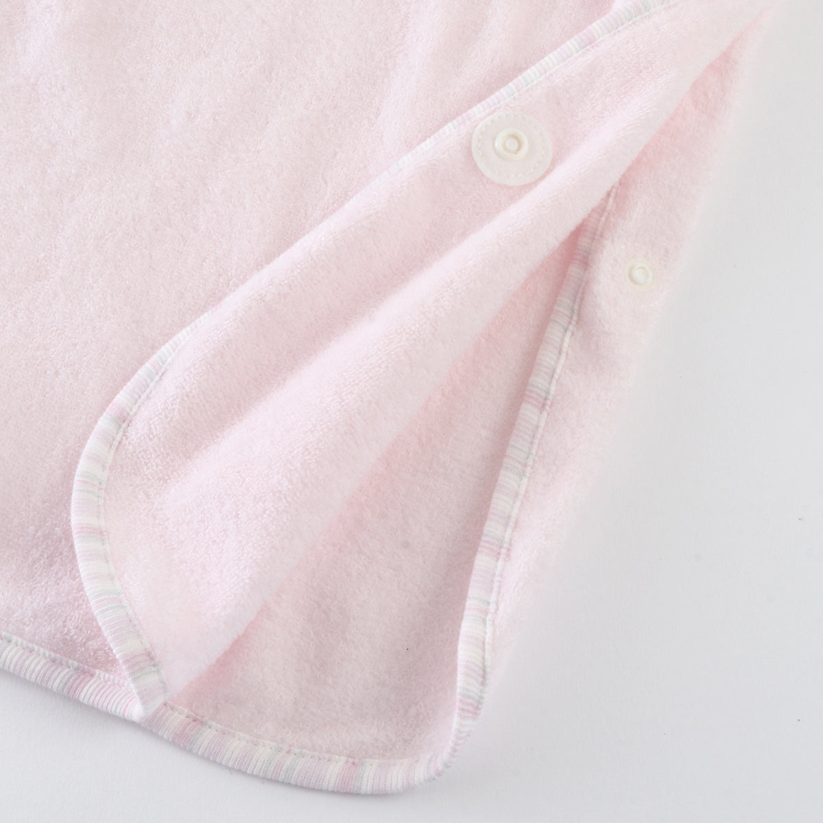 Airy Touch fluffy baby sleeper in Pink