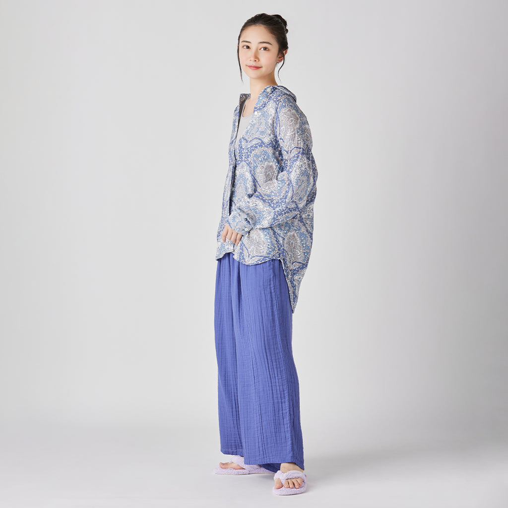Crepe Gauze wide pants in Blue