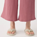 Crepe Gauze wide pants in Pink