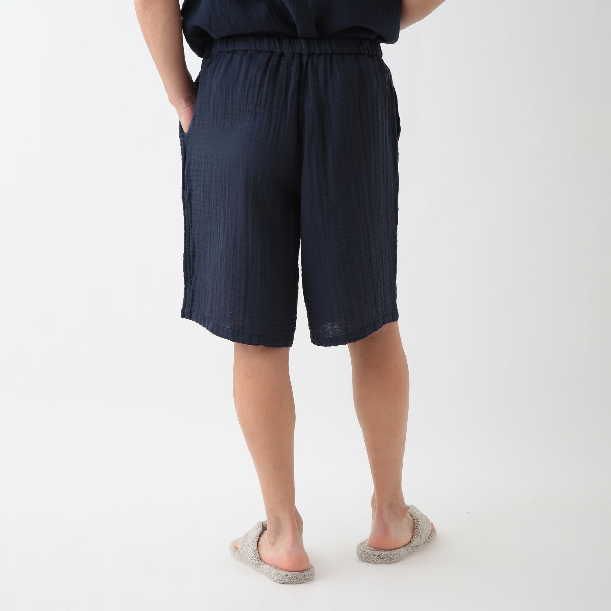 Crepe Gauze half pants in Dark Blue