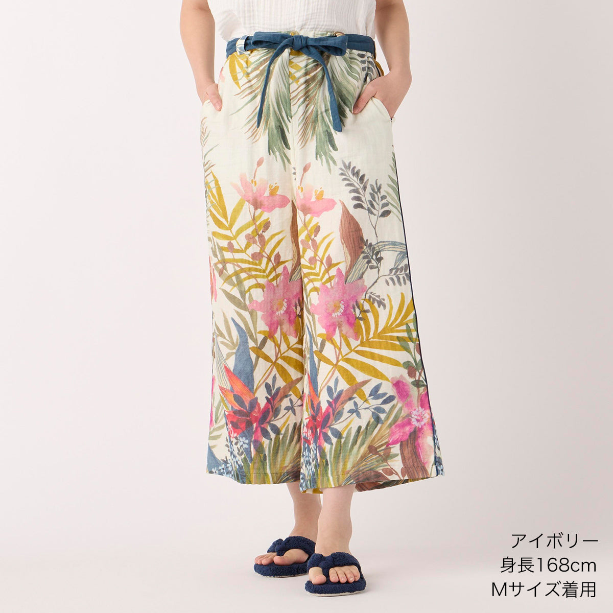 Marshmallow Gauze pants in Ivory