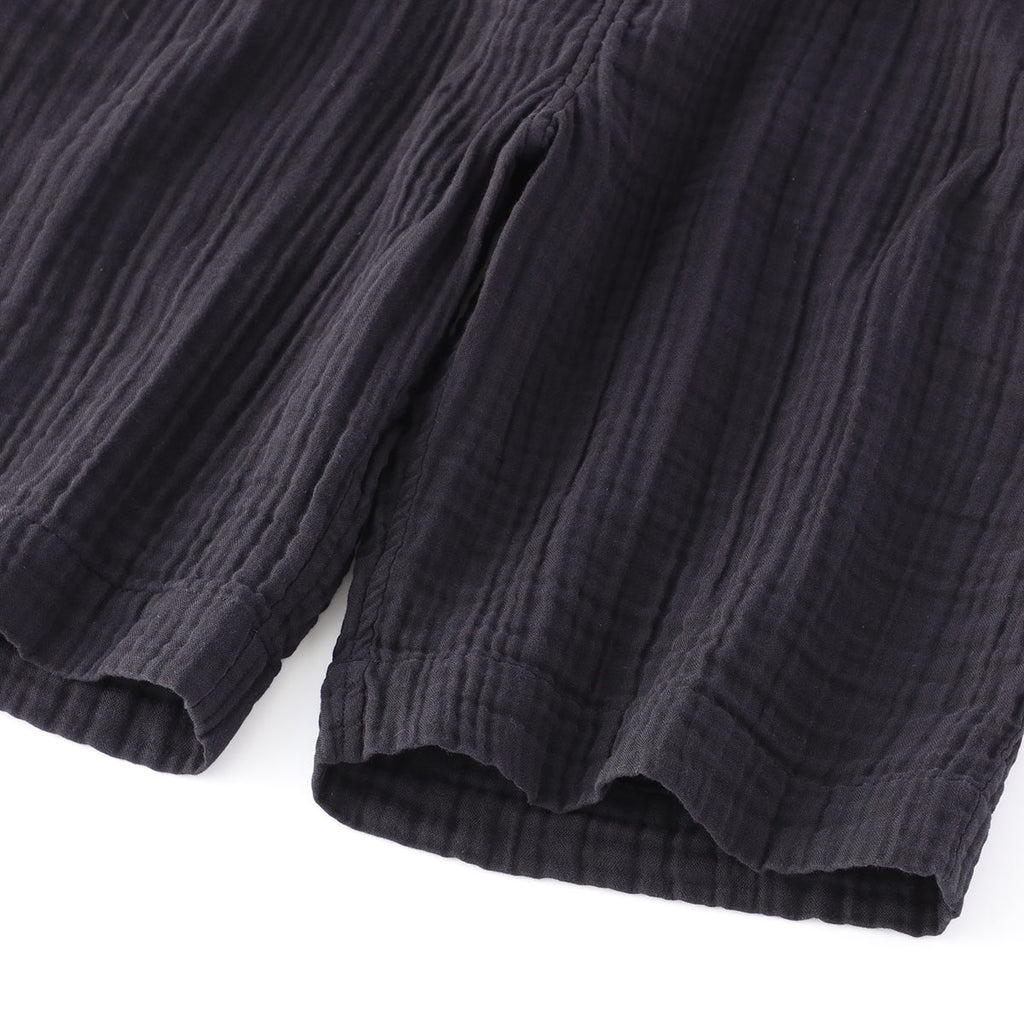Crepe Gauze half pants in Black