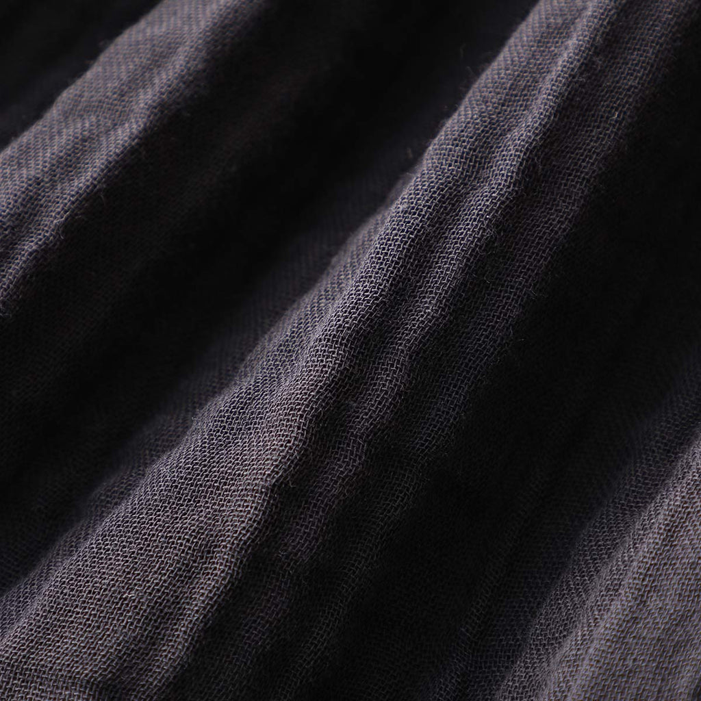 Crepe Gauze half pants in Black