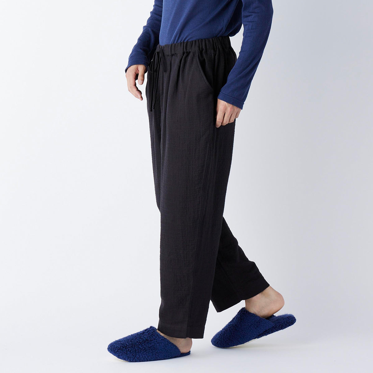 Marshmallow Gauze pants in Black