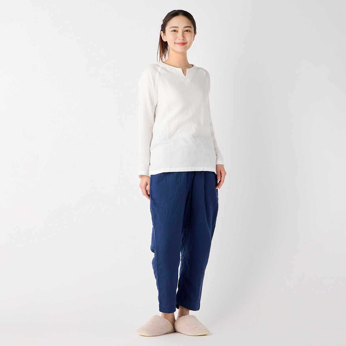 Marshmallow Gauze pants in Dark Blue