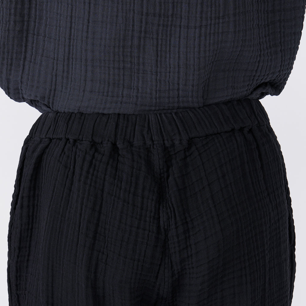 Crepe Gauze pants in Black