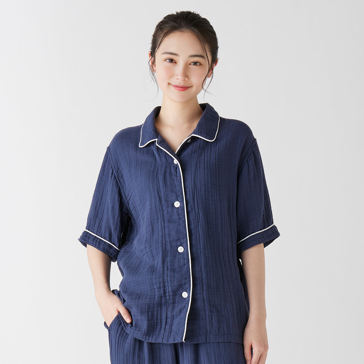 Crepe Gauze pyjamas in Navy