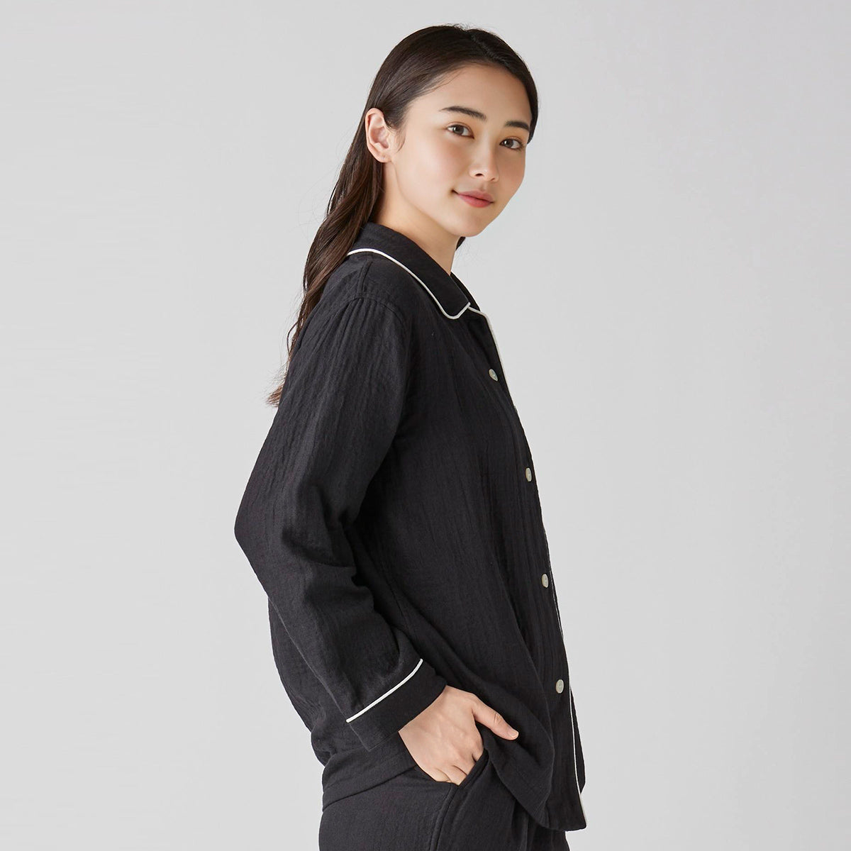 Marshmallow Gauze pyjamas in Black