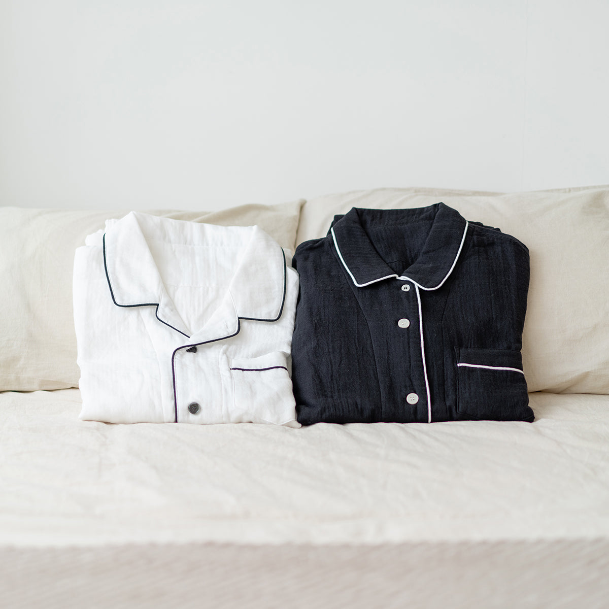 Marshmallow Gauze pyjamas in Black