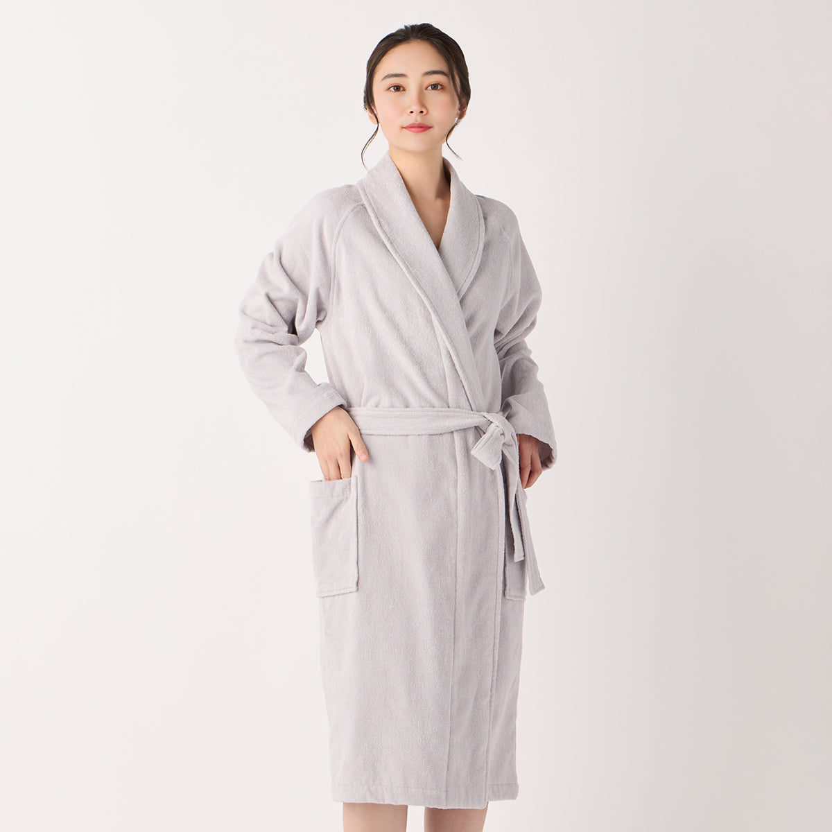 Lightweight Yarn bath robe in Grey