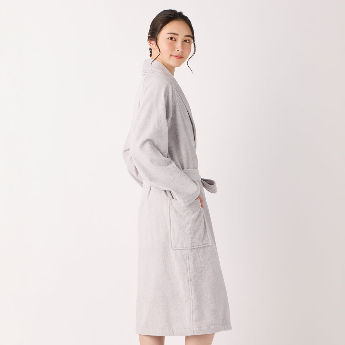 Lightweight Yarn bath robe in Grey
