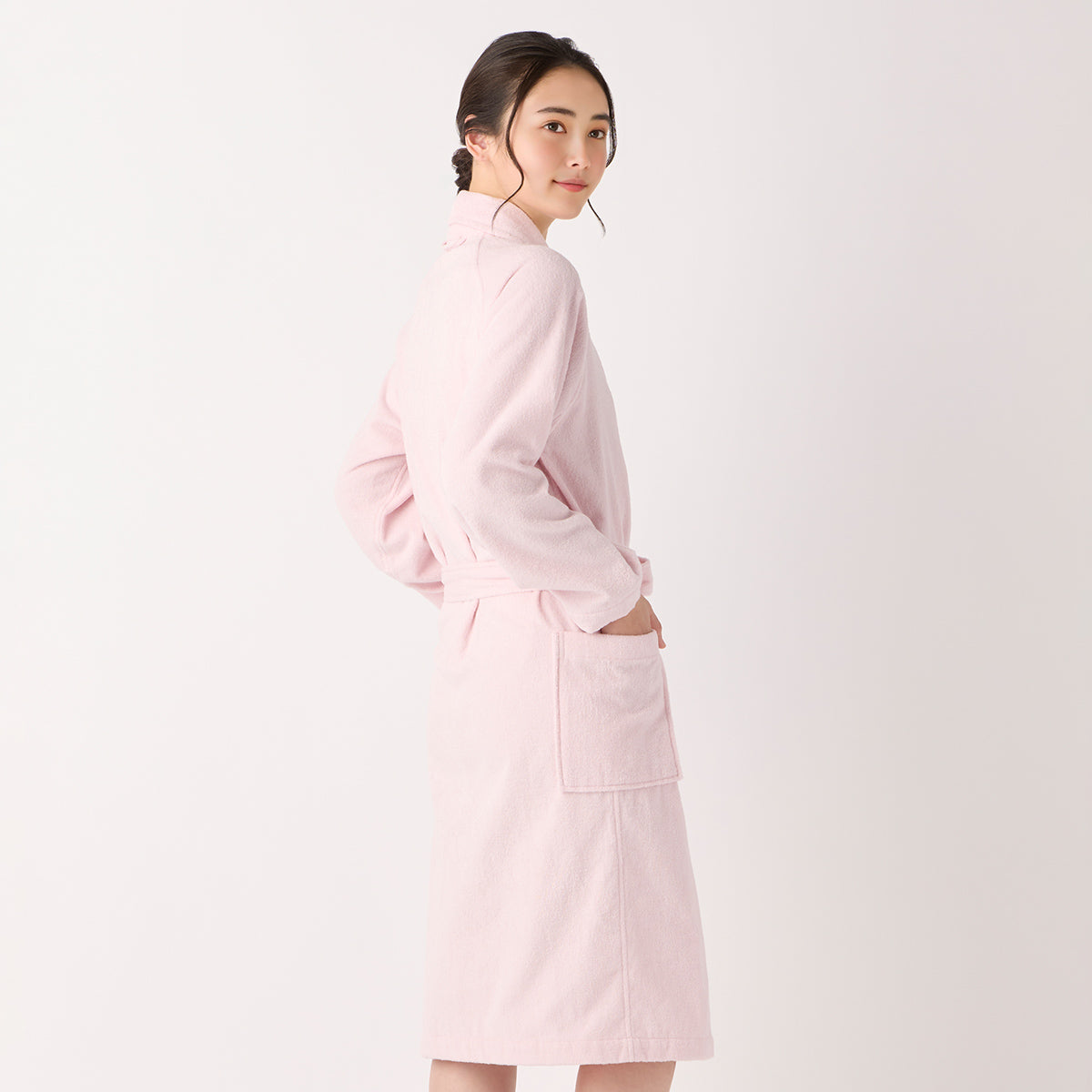 Lightweight Yarn bath robe in Pink
