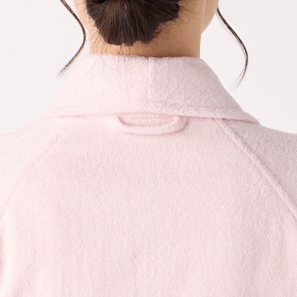 Lightweight Yarn bath robe in Pink