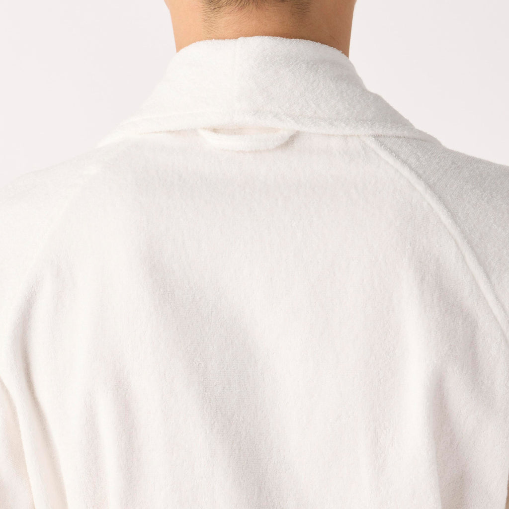 Lightweight Yarn bath robe in White