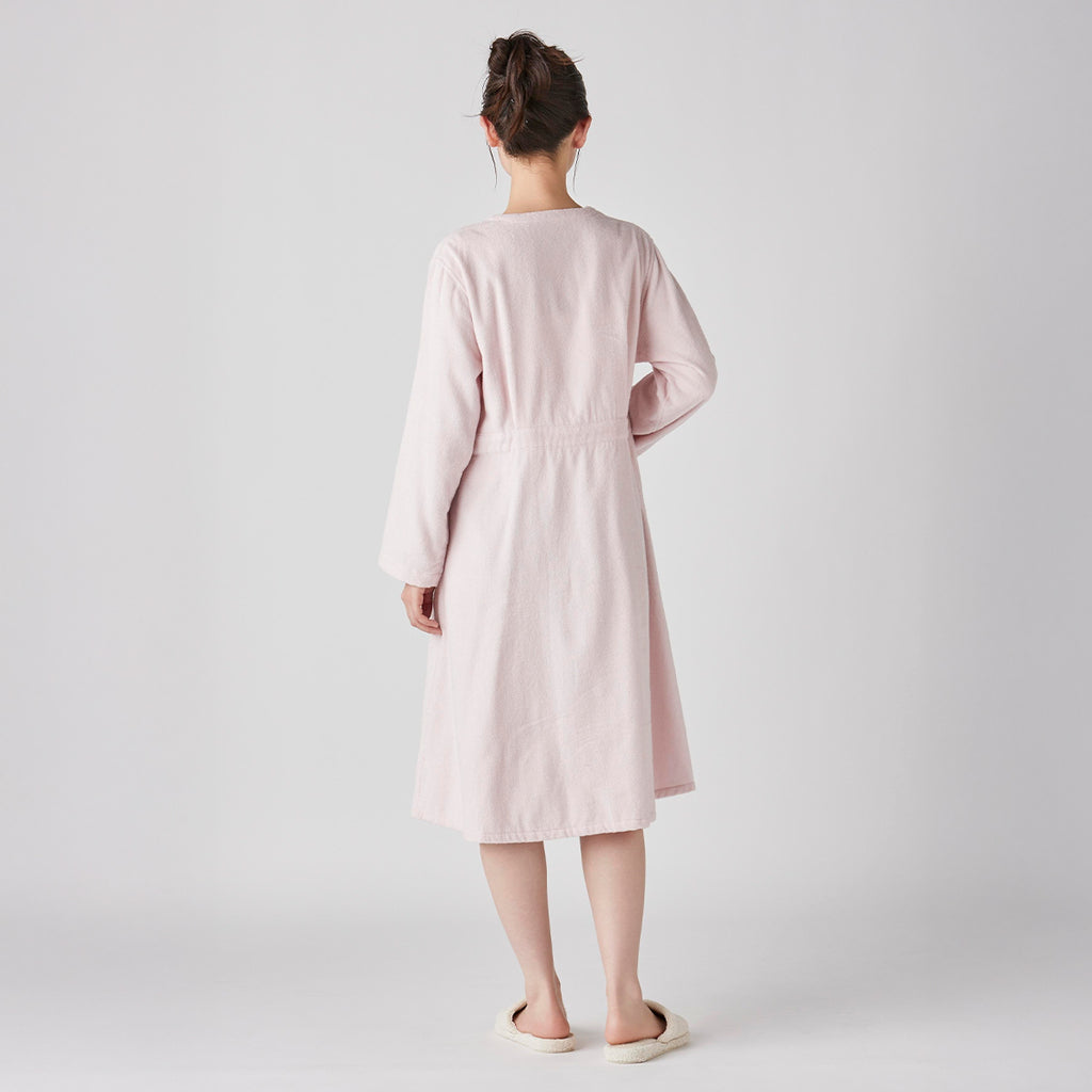 Airy Touch bath robe in Pink