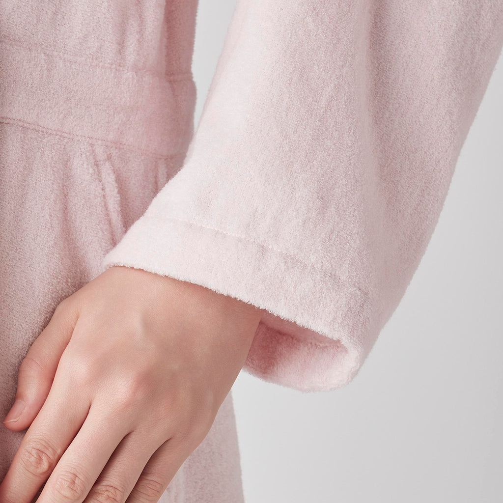 Airy Touch bath robe in Pink