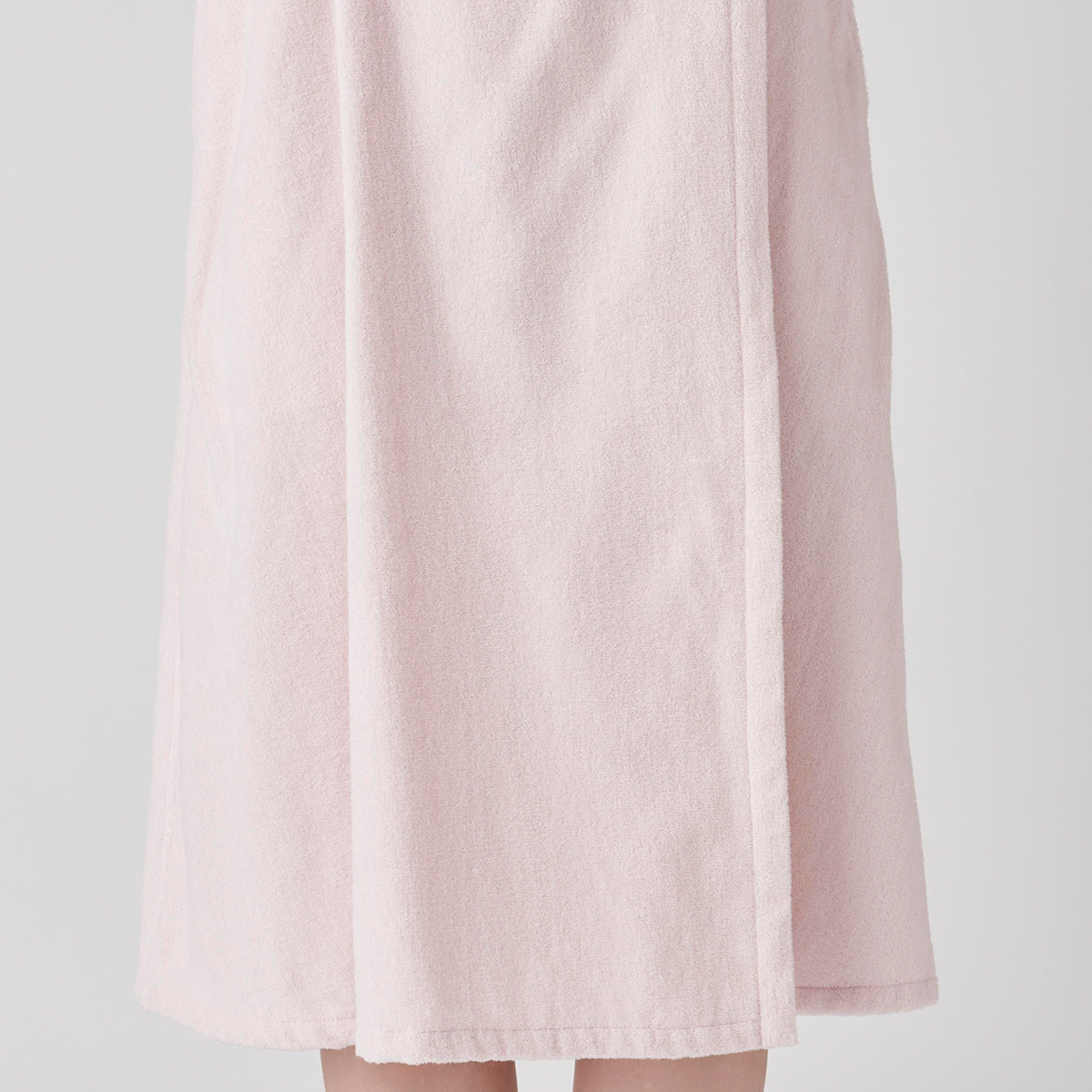 Airy Touch bath robe in Pink