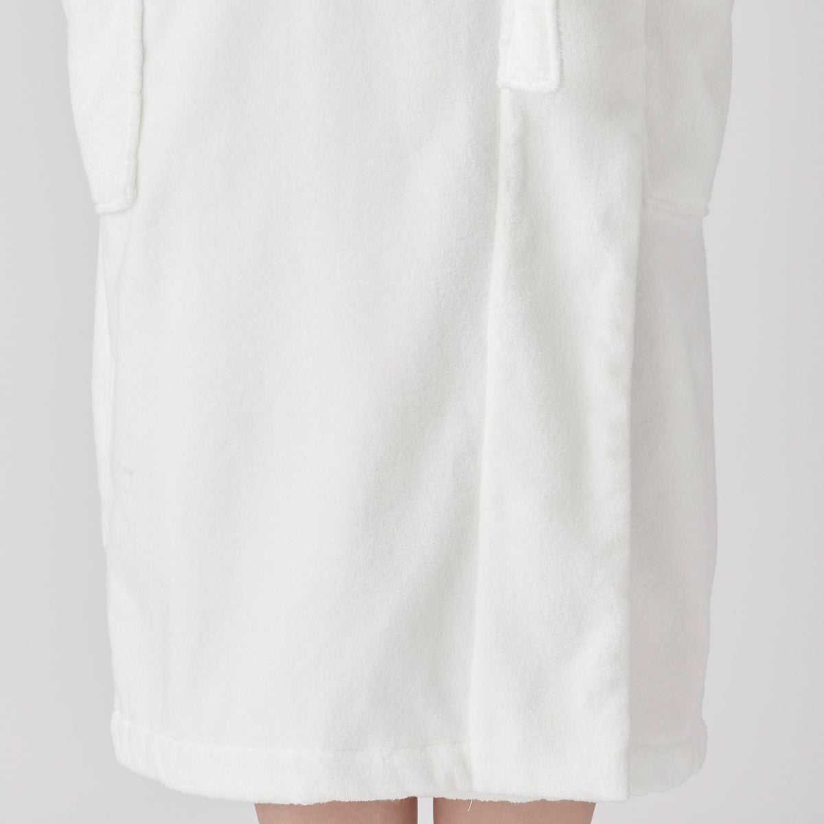 Beauty Skincare bath robe in White