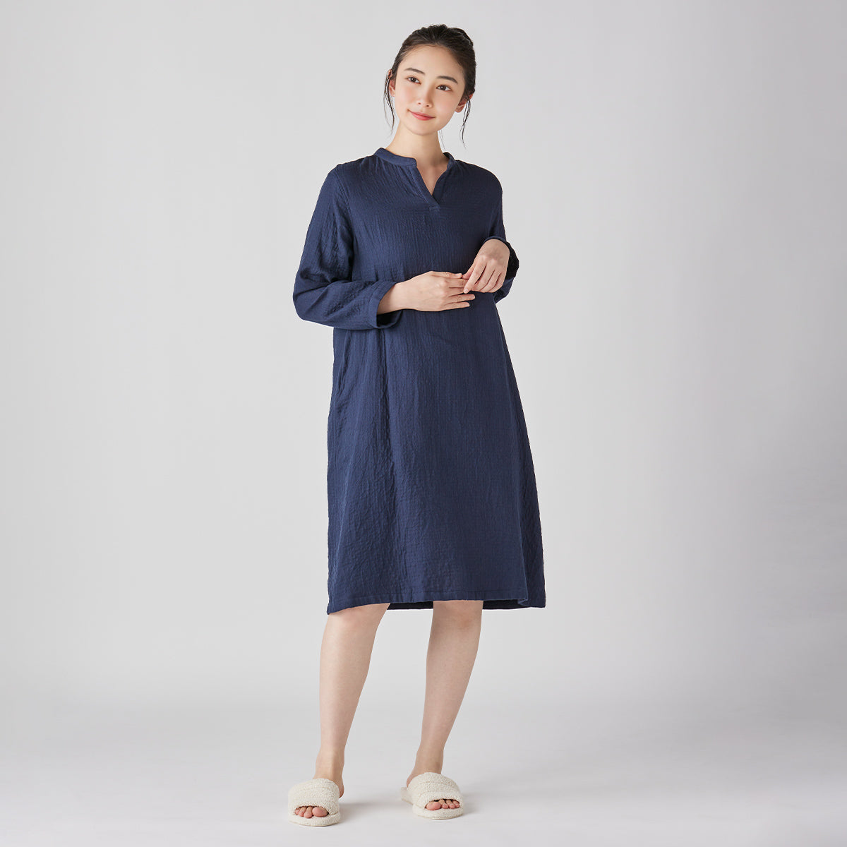 Marshmallow Gauze dress in Navy