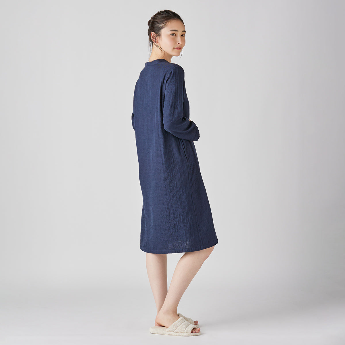 Marshmallow Gauze dress in Navy