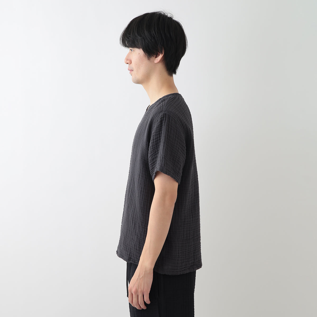 Crepe Gauze t-shirt in Dark Grey