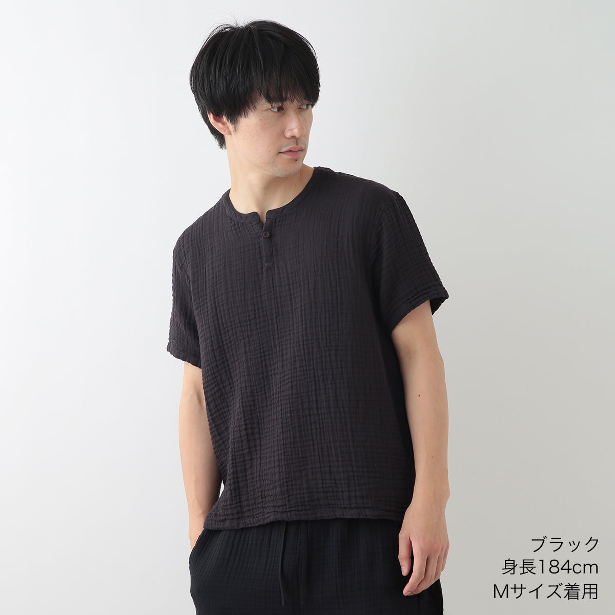 Crepe Gauze t-shirt in Black