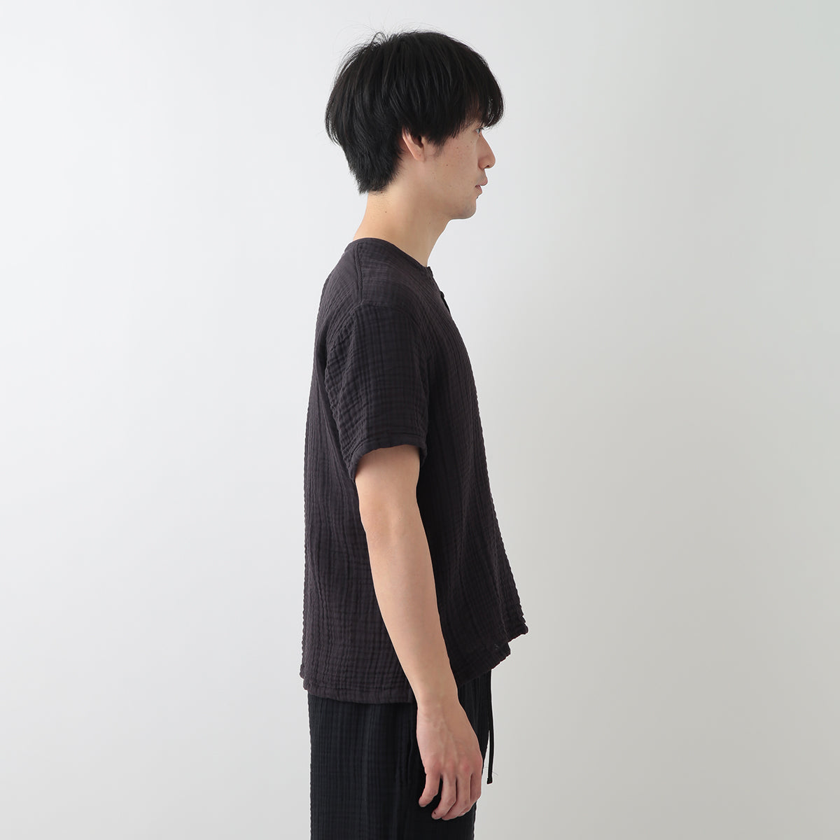 Crepe Gauze t-shirt in Black