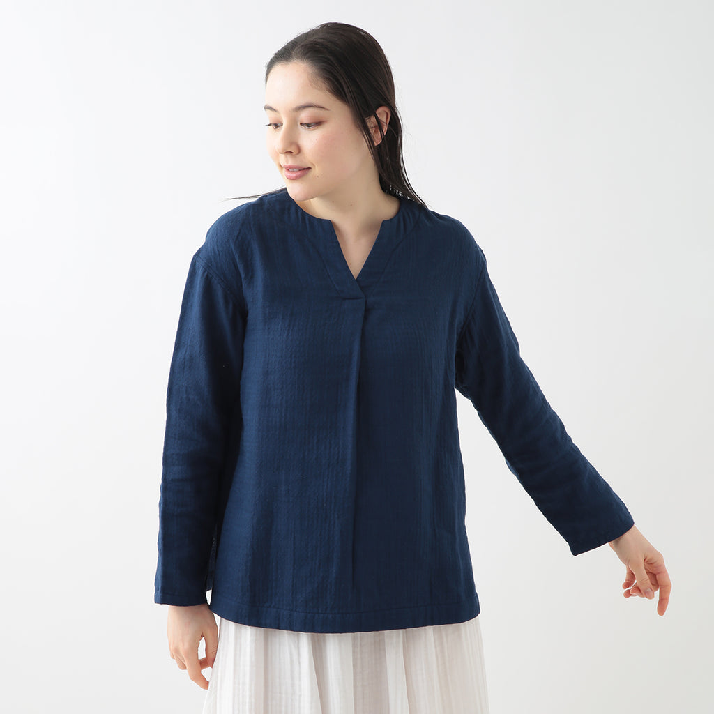 Marshmallow Gauze pullover in Dark Blue